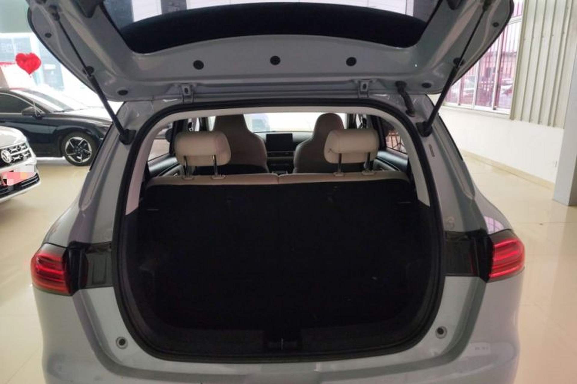 Used Wuling Bingo PLUS 2024 510 km Flagship Edition Four-Seater Version Trunk