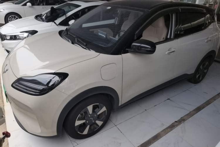 Used Wuling Bingo PLUS 2024 401 km Range 5-Seater Version Guazi used car, China used car export, Used car for sale, Used Wuling cars, Cheapest cars for sale, Electric vehicle, New energy car