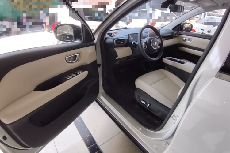 Used Wuling Bingo PLUS 2024 401 km Range 5-Seater Version Driver Seat