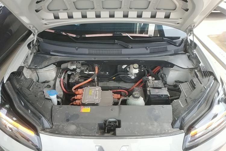 Used Wuling Bingo PLUS 2024 330 km Range Five-Seater Version Engine Bay