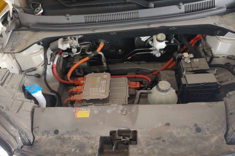 Used Wuling Bingo PLUS 2024 330 km Range Five-Seater Version Engine Bay