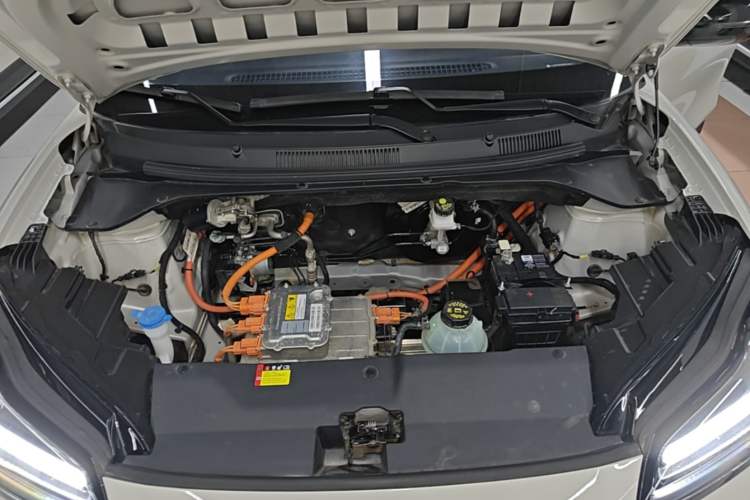 Used Wuling Bingo PLUS 2024 401 km Range 5-Seater Version Engine Bay