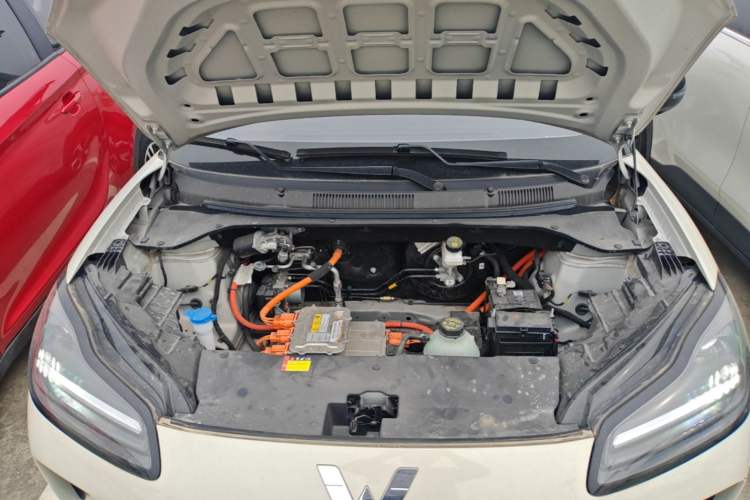 Used Wuling Bingo PLUS 2024 330 km Range Five-Seater Version Engine Bay