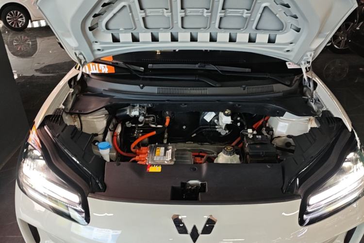 Used Wuling Bingo PLUS 2024 330 km Range Five-Seater Version Engine Bay