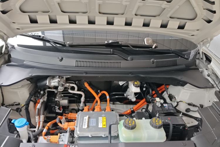 Used Wuling Bingo PLUS 2024 510 km Range 5-Seater Version Engine Bay
