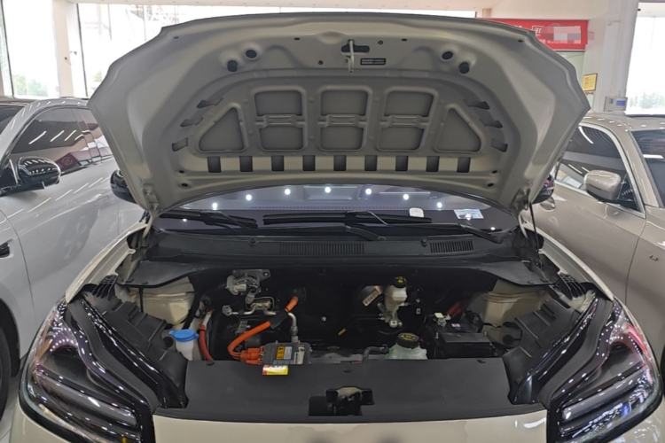 Used Wuling Bingo PLUS 2024 330 km Range Five-Seater Version Engine Bay