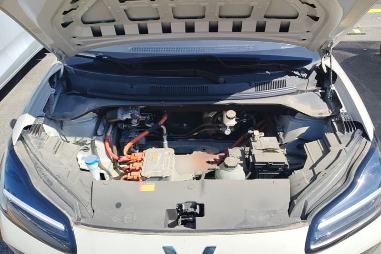 Used Wuling Bingo PLUS 2024 330 km Range Five-Seater Version Engine Bay