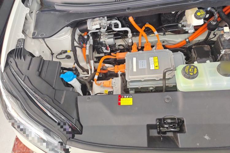 Used Wuling Bingo PLUS 2024 510 km Range 5-Seater Version Engine Bay Right