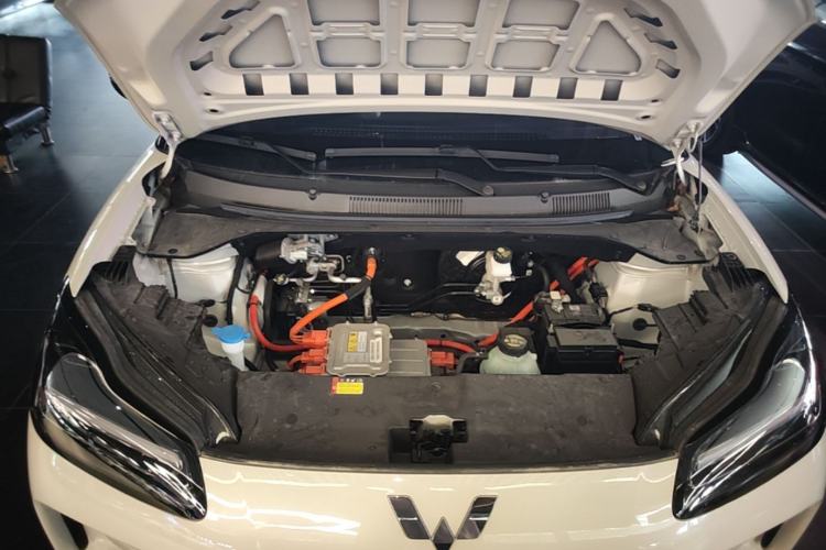 Used Wuling Bingo PLUS 2024 401 km Range 5-Seater Version Engine Bay
