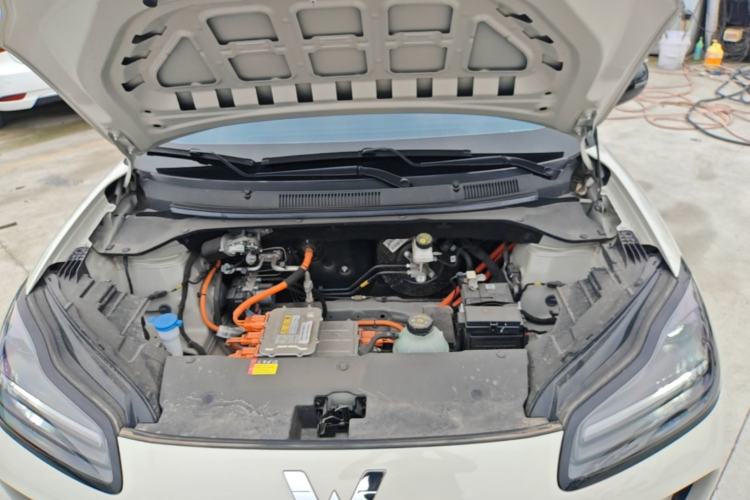 Used Wuling Bingo PLUS 2024 330 km Range Five-Seater Version Engine Bay