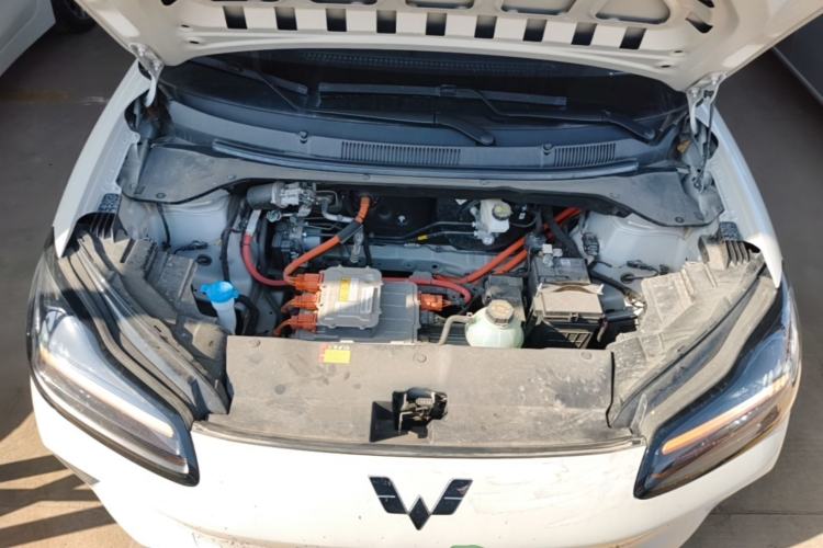 Used Wuling Bingo PLUS 2024 330 km Range Five-Seater Version Engine Bay