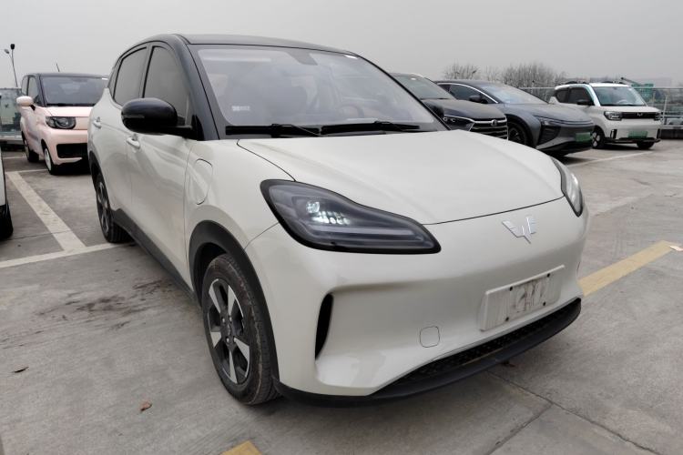 Used Wuling Bingo PLUS 2024 330 km Range Five-Seater Version Exterior 1