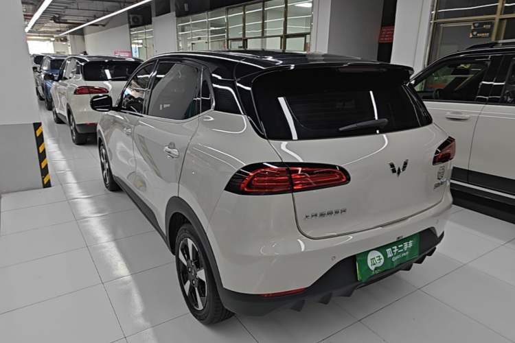 Used Wuling Bingo PLUS 2024 401 km Range 5-Seater Version Exterior 2