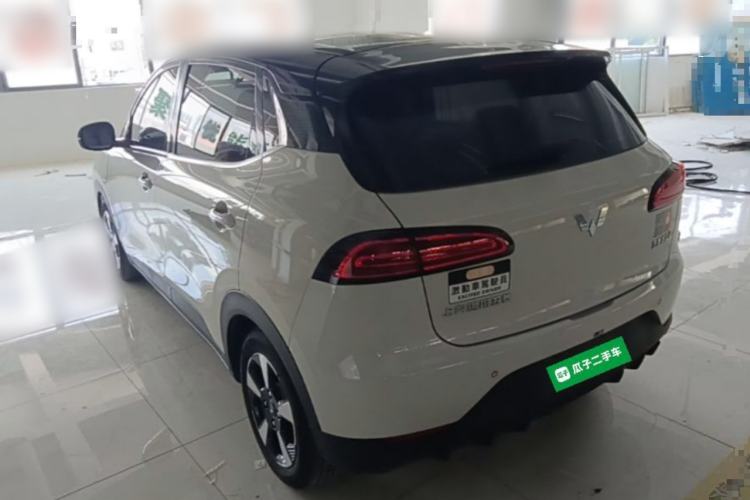 Used Wuling Bingo PLUS 2024 330 km Range Five-Seater Version Exterior 2