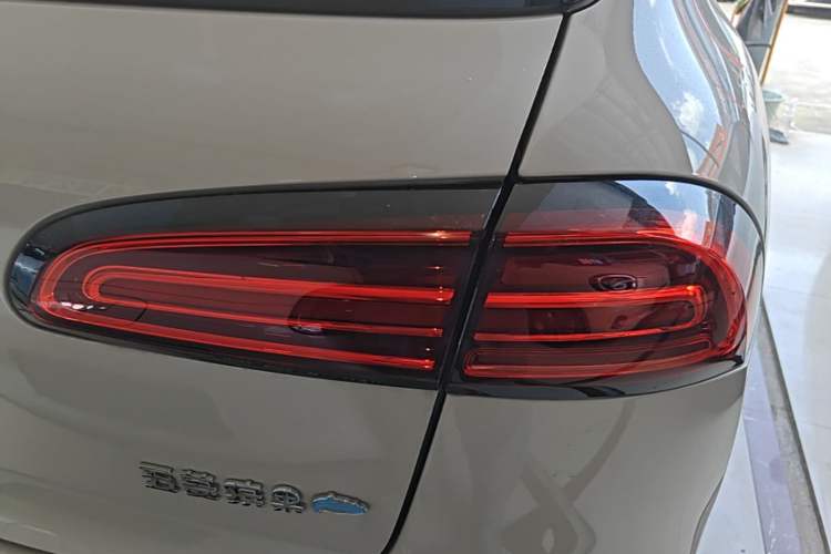 Used Wuling Bingo PLUS 2024 510 km Range 5-Seater Version Exterior 3