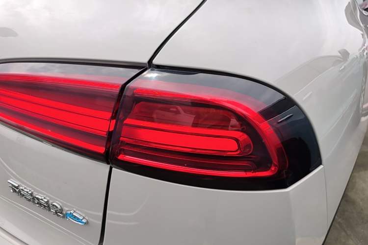Used Wuling Bingo PLUS 2024 510 km Range 5-Seater Version Exterior 3