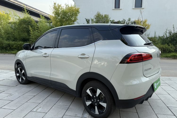 Used Wuling Bingo PLUS 2024 401 km Range 5-Seater Version Exterior 3