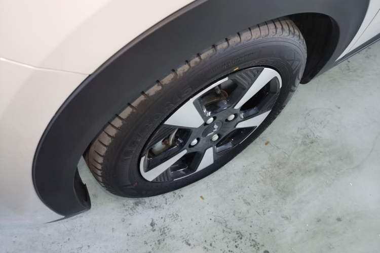 Used Wuling Bingo PLUS 2024 510 km Range 5-Seater Version Exterior 4