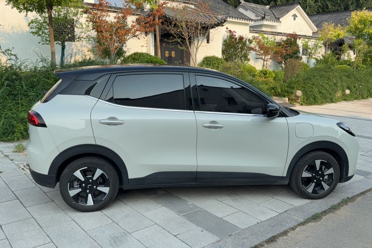 Used Wuling Bingo PLUS 2024 401 km Range 5-Seater Version Exterior 5