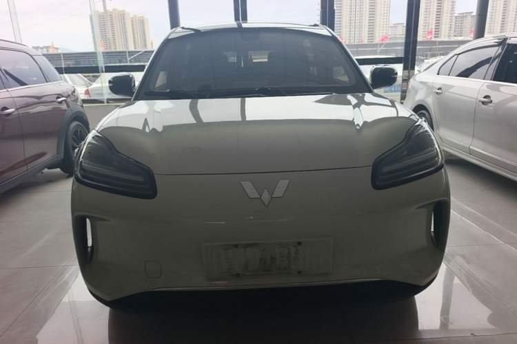 Used Wuling Bingo PLUS 2024 330 km Range Five-Seater Version Front