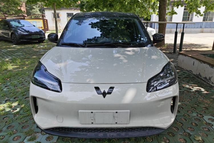Used Wuling Bingo PLUS 2024 330 km Range Five-Seater Version Front
