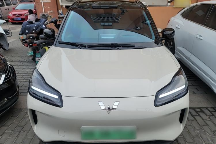 Used Wuling Bingo PLUS 2024 330 km Range Five-Seater Version Front