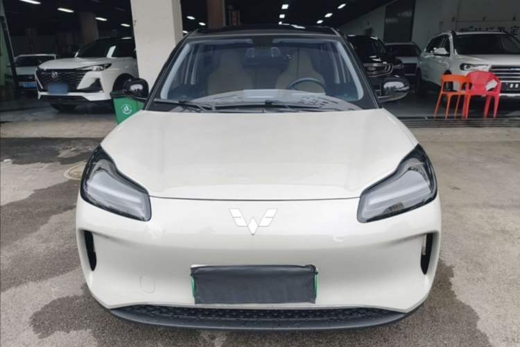 Used Wuling Bingo PLUS 2024 401 km Range 5-Seater Version Front