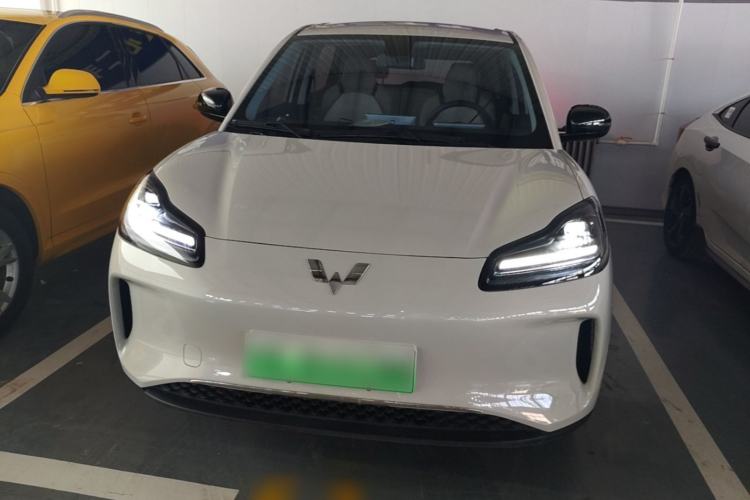 Used Wuling Bingo PLUS 2024 330 km Range Five-Seater Version Front