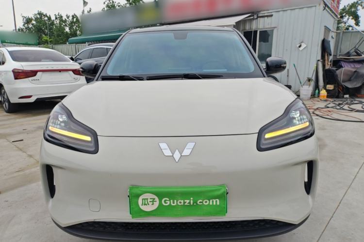 Used Wuling Bingo PLUS 2024 330 km Range Five-Seater Version Front