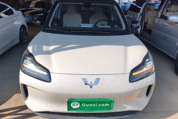 Used Wuling Bingo PLUS 2024 330 km Range Five-Seater Version Front