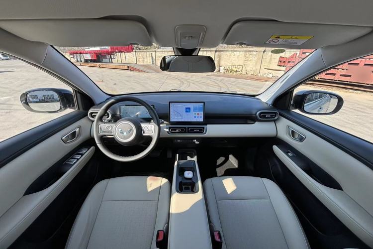 Used Wuling Bingo PLUS 2024 510 km Range 5-Seater Version Interior 3