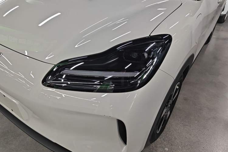 Used Wuling Bingo PLUS 2024 510 km Range 5-Seater Version Left Front Headlight