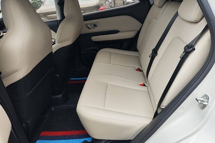 Used Wuling Bingo PLUS 2024 510 km Range 5-Seater Version Left Rear Seat