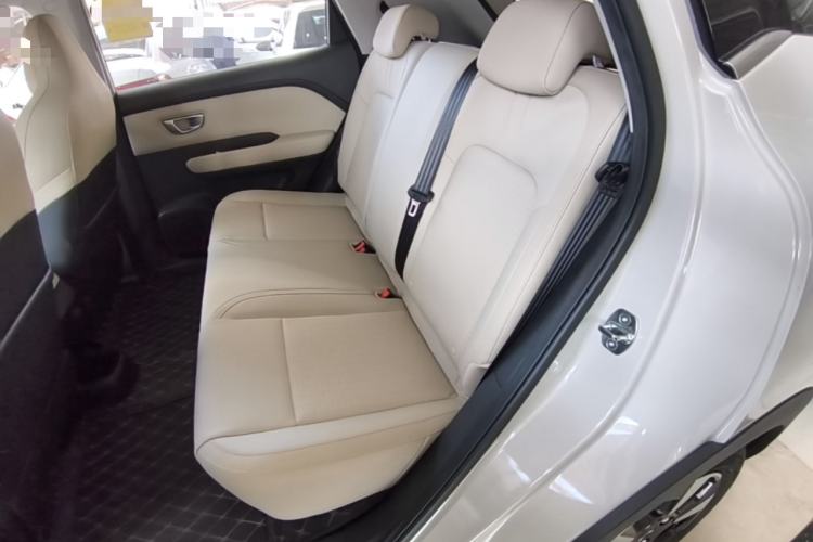 Used Wuling Bingo PLUS 2024 401 km Range 5-Seater Version Left Rear Seat