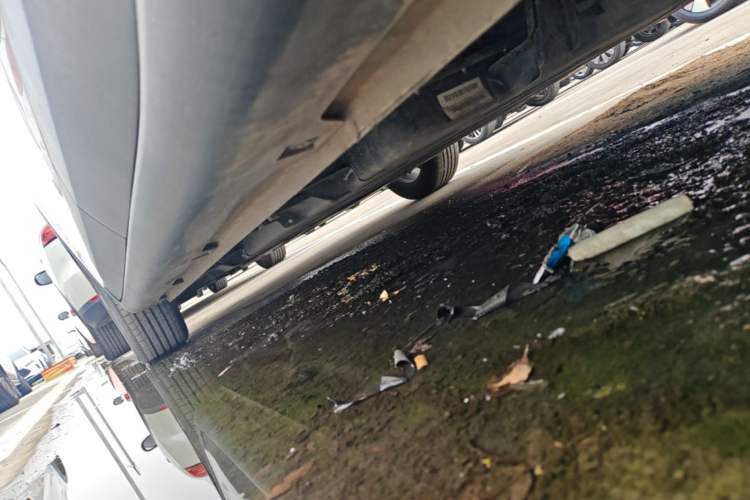 Used Wuling Bingo PLUS 2024 330 km Range Five-Seater Version Left Side Sill