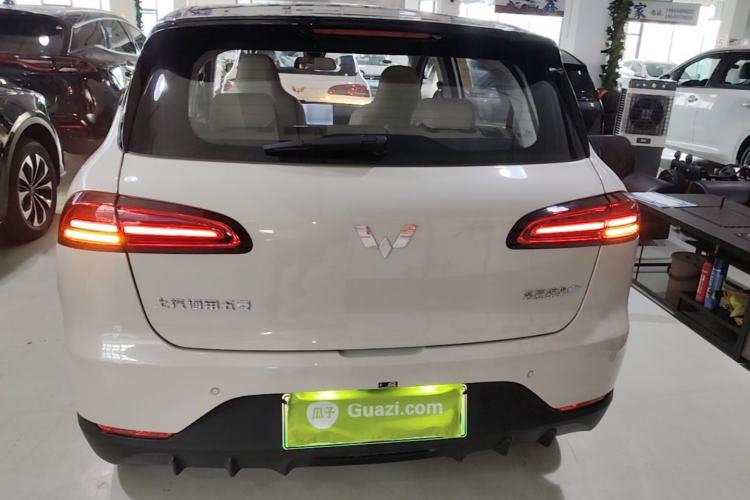 Used Wuling Bingo PLUS 2024 330 km Range Five-Seater Version Rear