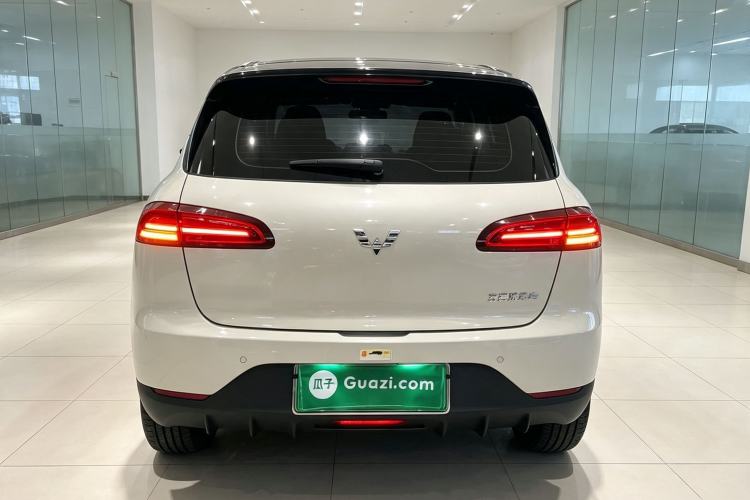 Used Wuling Bingo PLUS 2024 330 km Range Five-Seater Version Rear
