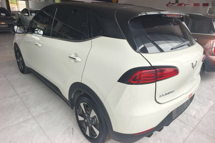 Used Wuling Bingo PLUS 2024 330 km Range Five-Seater Version Rear Left 45 Deg