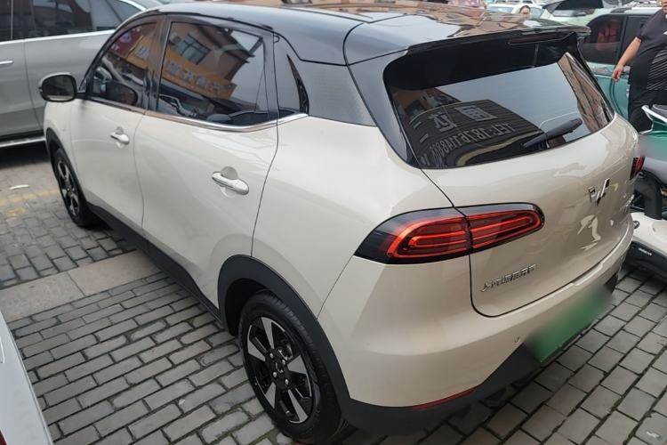 Used Wuling Bingo PLUS 2024 330 km Range Five-Seater Version Rear Left 45 Deg
