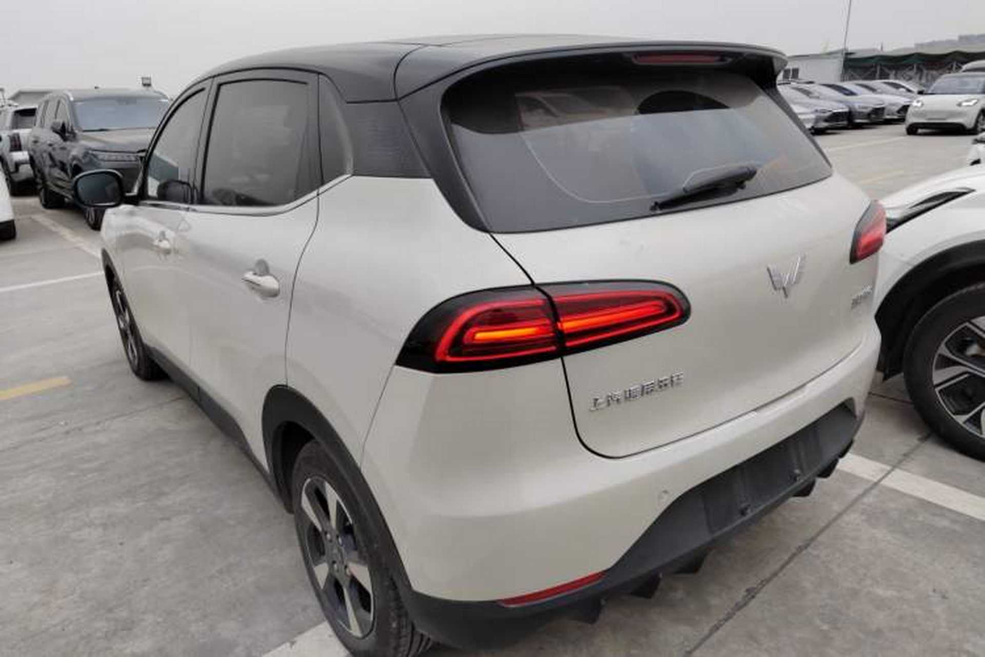 Used Wuling Bingo PLUS 2024 330 km Range Five-Seater Version Rear Left 45 Deg