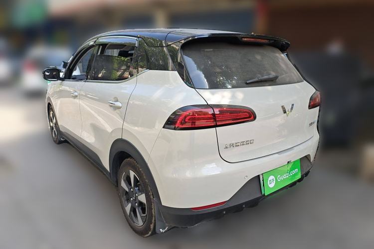Used Wuling Bingo PLUS 2024 401 km Range 5-Seater Version Rear Left 45 Deg
