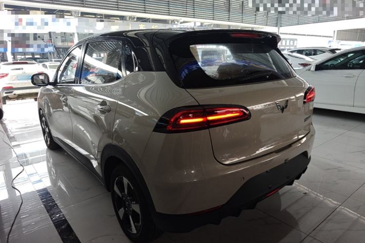 Used Wuling Bingo PLUS 2024 401 km Range 5-Seater Version Rear Left 45 Deg