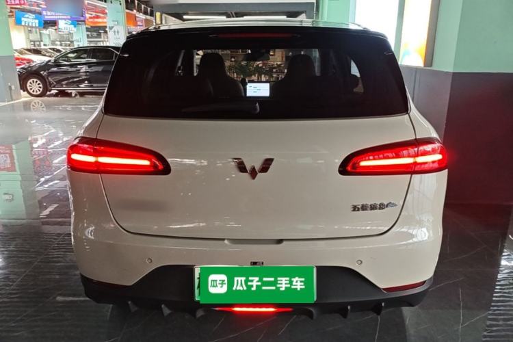 Used Wuling Bingo PLUS 2024 330 km Range Five-Seater Version Rear