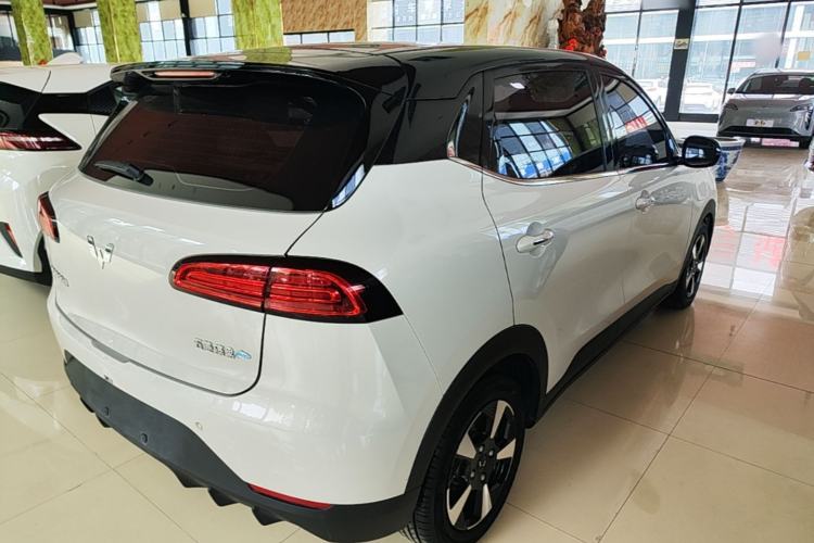 Used Wuling Bingo PLUS 2024 510 km Range 5-Seater Version Rear Right 45 Deg
