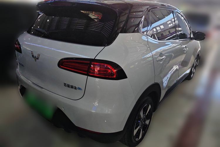Used Wuling Bingo PLUS 2024 510 km Range 5-Seater Version Rear Right 45 Deg