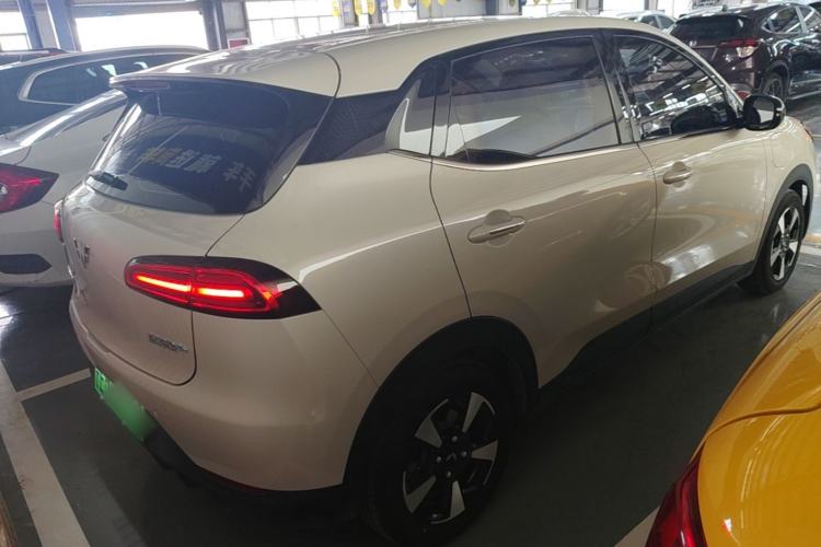 Used Wuling Bingo PLUS 2024 330 km Range Five-Seater Version Rear Right 45 Deg