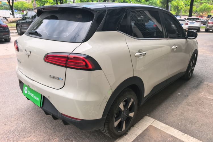 Used Wuling Bingo PLUS 2024 330 km Range Five-Seater Version Rear Right 45 Deg