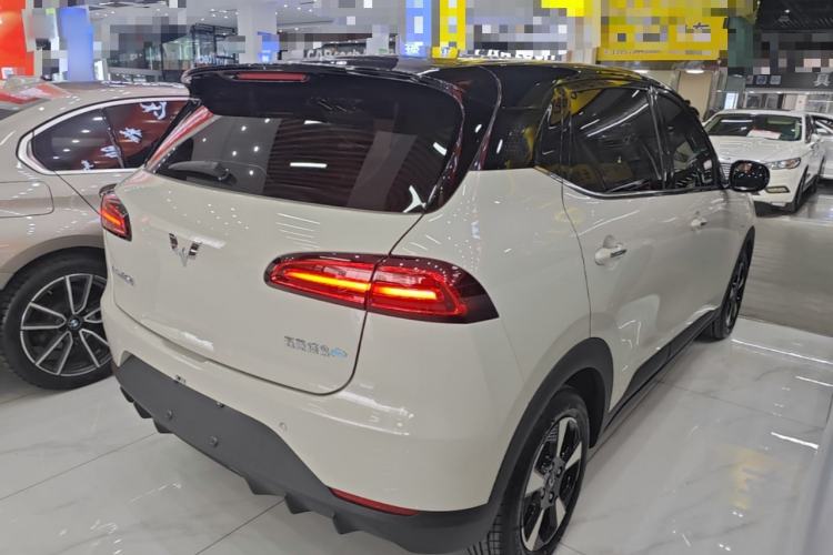Used Wuling Bingo PLUS 2024 330 km Range Five-Seater Version Rear Right 45 Deg