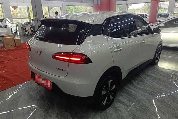 Used Wuling Bingo PLUS 2024 330 km Range Five-Seater Version Rear Right 45 Deg