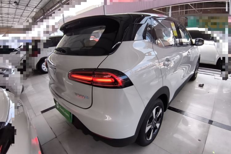 Used Wuling Bingo PLUS 2024 401 km Range 5-Seater Version Rear Right 45 Deg